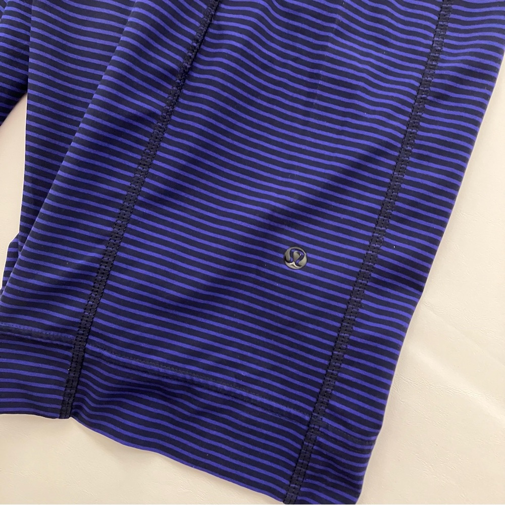 Lululemon Men’s Short 11” Athletic Shorts Size 30 - 32" Striped Stretch Purple - Picture 10 of 15